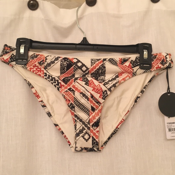 Amuse Society Other - AMUSE SOCIETY swim bottom - NWT